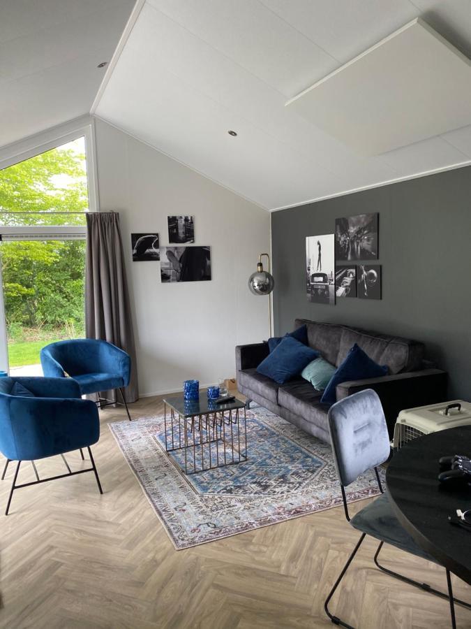 Luxe En Gezellig Chalet Aan Veluwemeer 4 Pers Hulshorst Exterior photo
